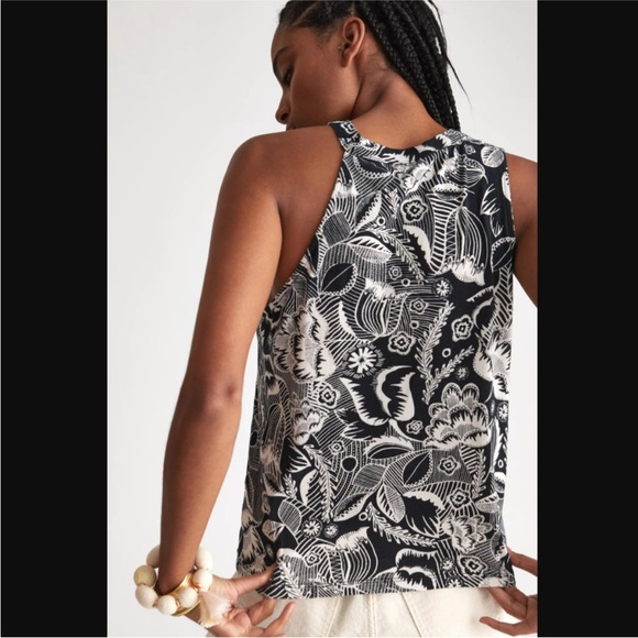 🌷SALE 3/$21🌷Anthropologie Asymmetrical Cutout Tank NWT - Picture 4 of 11